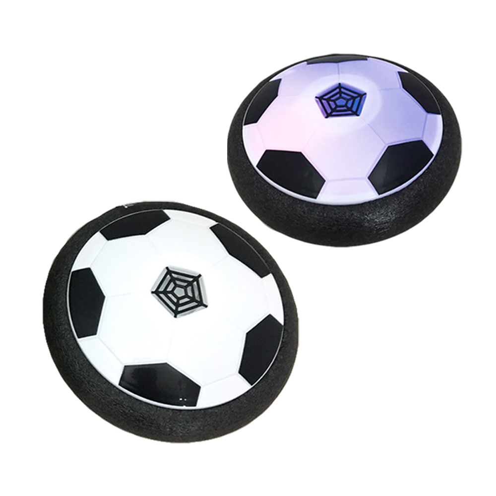 *炫彩燈光 *利用懸浮的理念，來移動足球，只要在平底就能輕鬆的踢動足球 *懸浮裝置讓球體碰撞到物體能迅速反彈開來,再加上高彈泡棉包邊保護，保護家俱和牆壁 *室內外皆宜；短毛地毯、木地板、人行道、車道皆