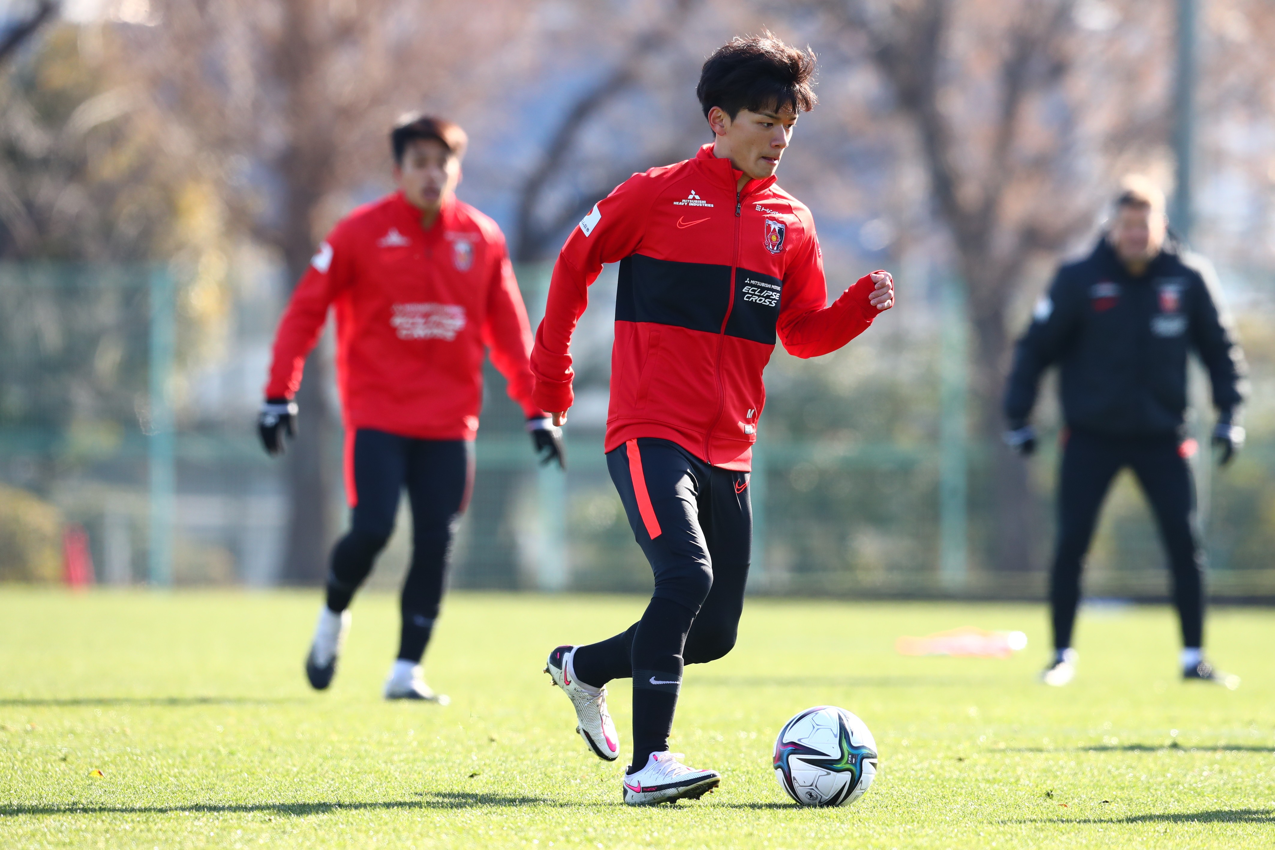 必ずレッズに戻る そう誓った伊藤敦樹を勇気づけた２人の欧州組の存在とは