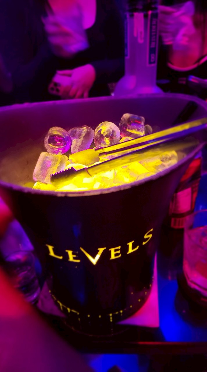 หาเพื่อนเที่ยว เพื่อนดื่ม สายปาร์ตี้ สายเมา