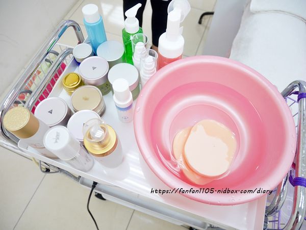 【臉部保養】愛妮雅化妝品-喬笛萬芳店 #買保養品免費作臉 #免費修眉 (11).JPG