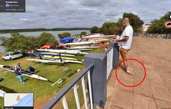 7 Peristiwa Paling Aneh yang Bisa Kamu Temukan di Google Street View