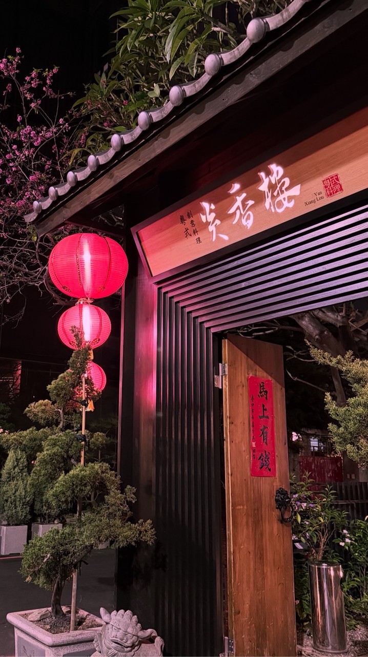 薄情的小秘密基地