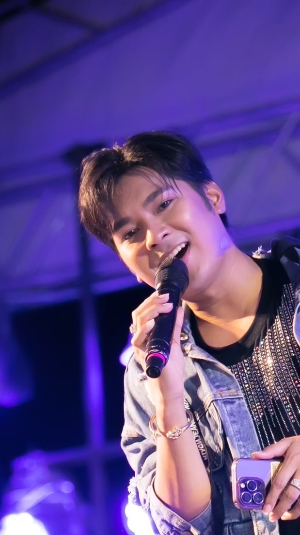 ด้อม โน๊ต ชิสนุ