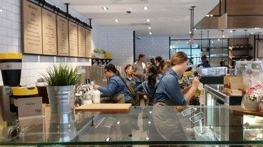 賣炸雞漢堡可樂，麥當勞新店大換裝、只賣健康餐食