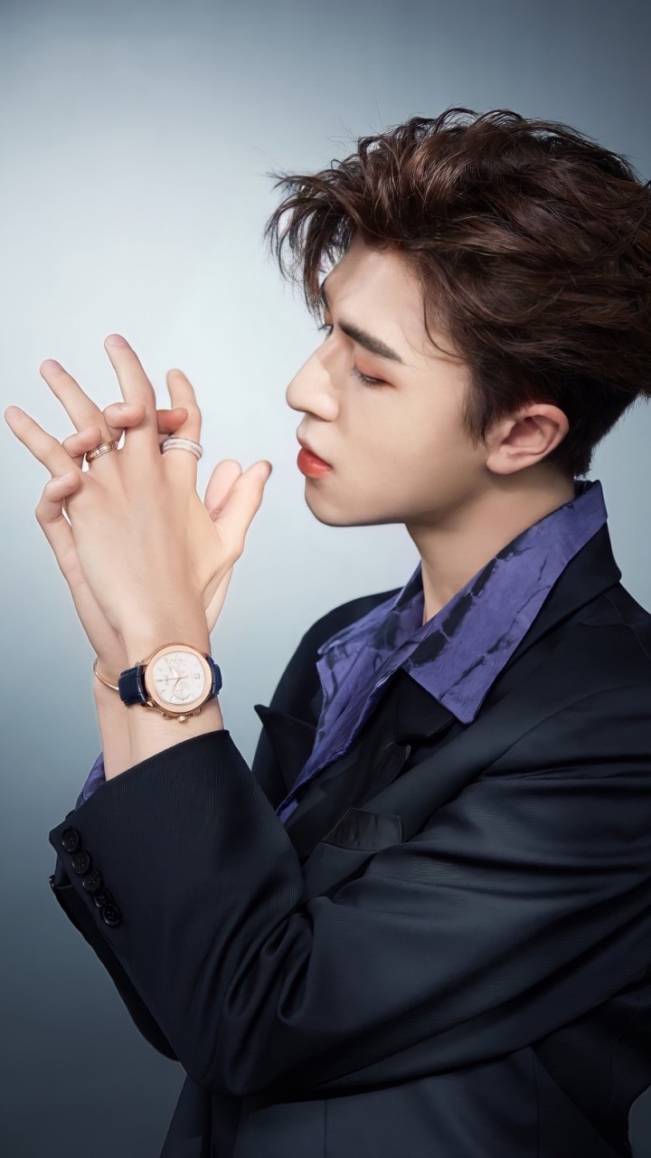 แก๊งเด็กนมผงต้าวหยิ่นเฮ่ายวี๋ (尹浩宇)
