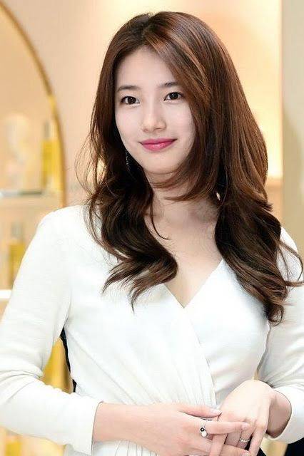 8 Model Rambut Panjang Ala Korea Untuk Wajah Bulat Agar Terlihat Seksi Dan Awet Muda Womantalk Com Line Today