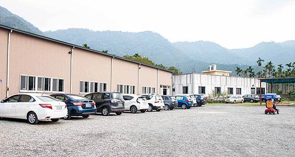 【日月潭一日遊】南投頭社活盆地農村美食餐桌與休閒農場-體驗不一樣的在地食材美味佳餚與獨特河道獨木舟體驗