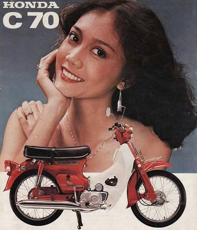 11 Potret Seleb Saat Jadi Bintang Iklan Jadul, Nostalgia Banget Nih