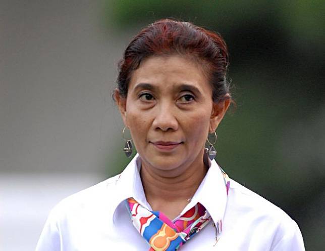 Menteri Susi Pudjiastuti dengan 5 Sikapnya yang Patut Dicontoh. Generasi Millennial Harus Tiru Nih!