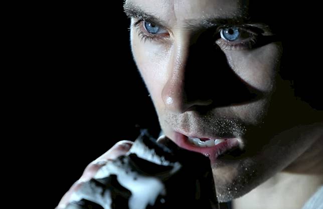 Nggak Cuma Jared Leto, Ini Dia 10 Aktor Hollywood Yang Juga Seorang Frontman Band