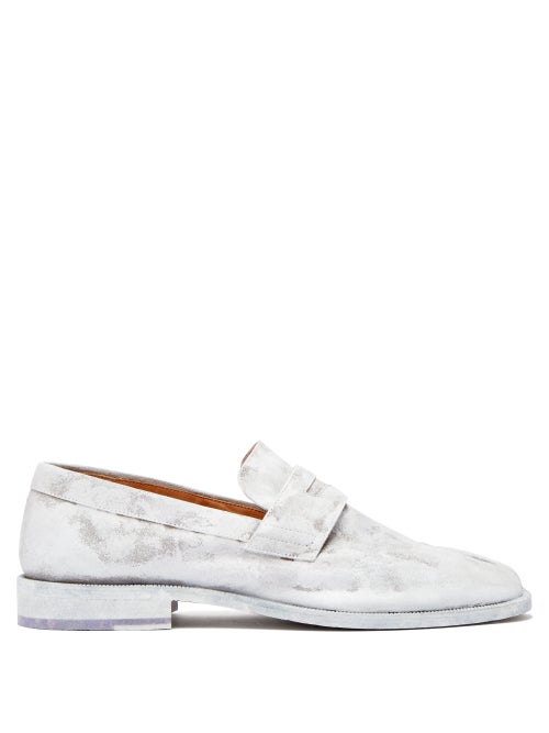 Maison Margiela - Maison Margiela's white Tabi loafers feature a signature split toe that's inspired