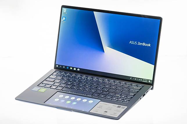 ASUS ZenBook 13 ScreenPad2.0搭載-