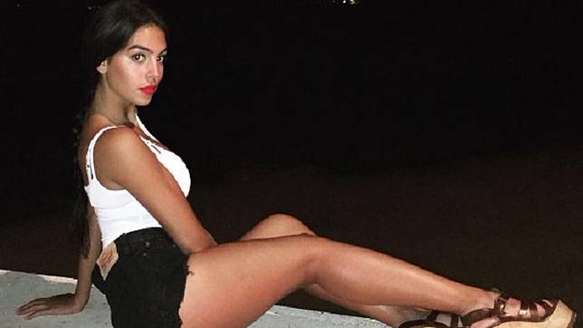 Jalin Kasih dengan Cristiano Ronaldo, Georgina Rodriguez Dipecat dari Pekerjaannya