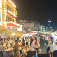 ถนนคนเดินสิงห์บุรี 🩵ความสุข ในวันศุกร์ 🩵