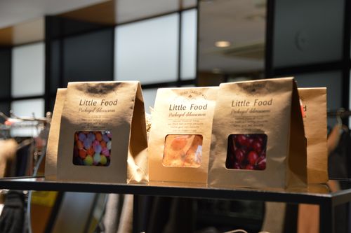 写真 Motomachijayro横浜元町店 モトマチジャイロヨコハマモトマチテン 元町 元町 中華街駅 ファッション By Line Place