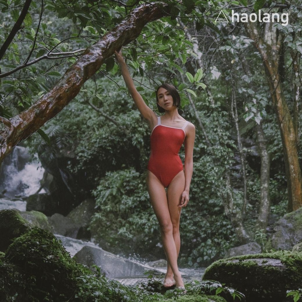 Haolang 紅寶石平口連身泳衣/顯瘦/顯白