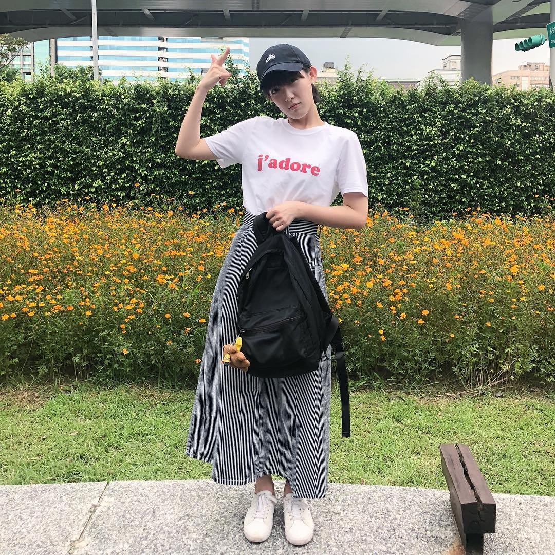 私下根本不同人 國片 孤味 實力派女演員小豆 孫可芳 就靠3 招 好感系穿搭 男女通殺 Line購物