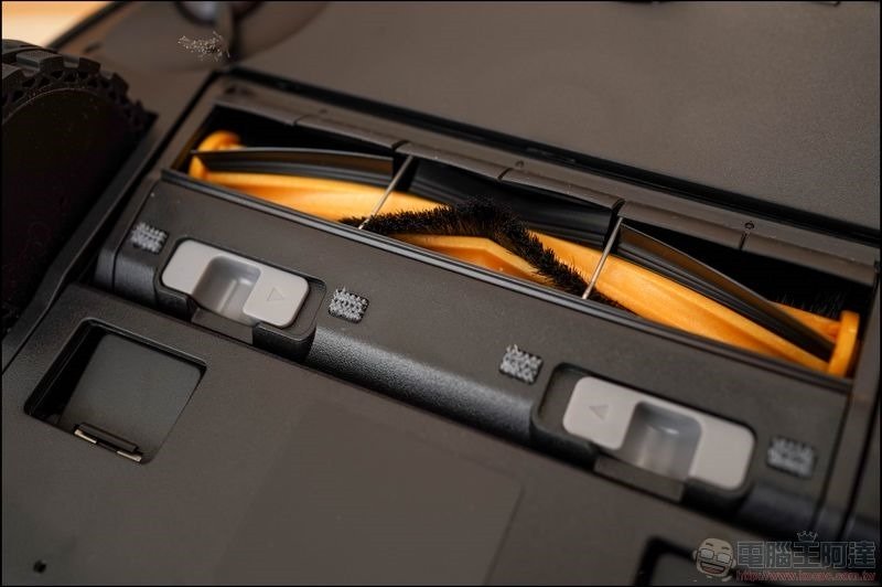 ECOVACS DEEBOT T8 AIVI 開箱 - 20