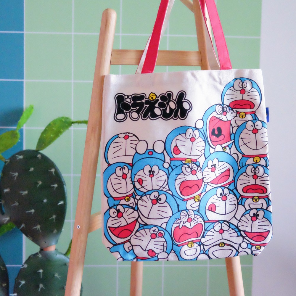 ✦正版授權✦哆啦a夢日本商品✦厚磅帆布，細緻印刷圖案，提把拼色設計，更耐髒耐用！
