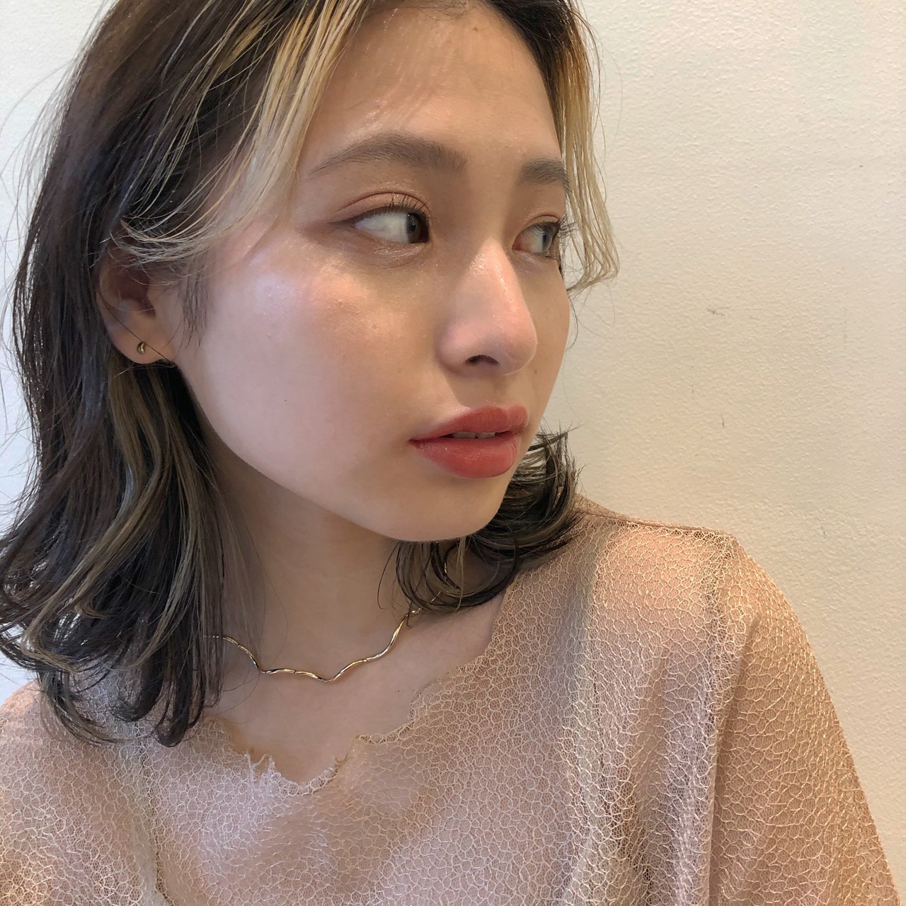 バングカラーが人気急上昇中