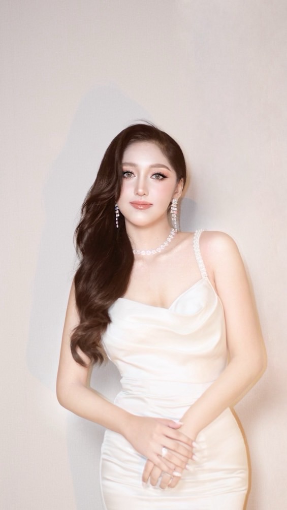เมอร์ไลอ้อน 🦁👑👸🏻