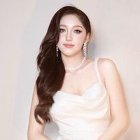เมอร์ไลอ้อน 🦁👑👸🏻