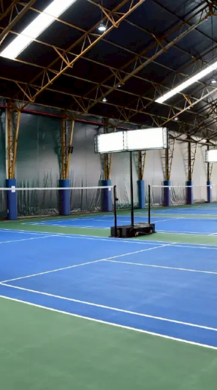 ตีแบดสวนเบญจกิติ