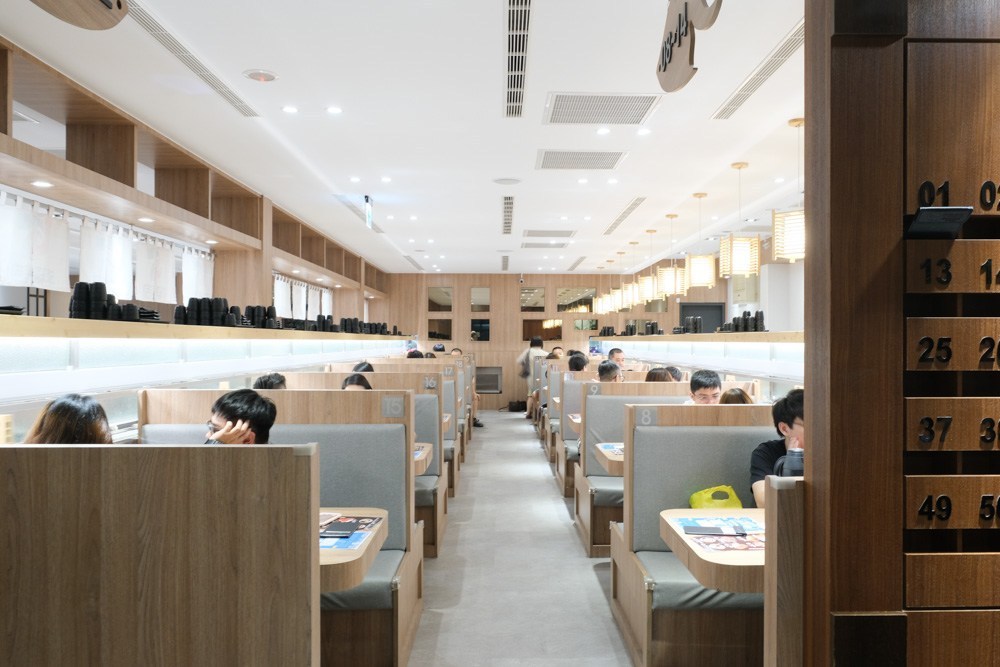 平禄寿司, 平祿壽司, 台中北區美食, 台中迴轉壽司, 仙台平價迴轉壽司, 松阪豬握壽司, 平路壽司訂位