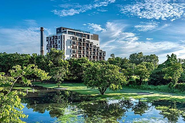 ▲台南特色住宿-四周是蒼蒼綠茵景色的捷絲旅台南十鼓館。 （圖／捷絲旅台南十鼓館）