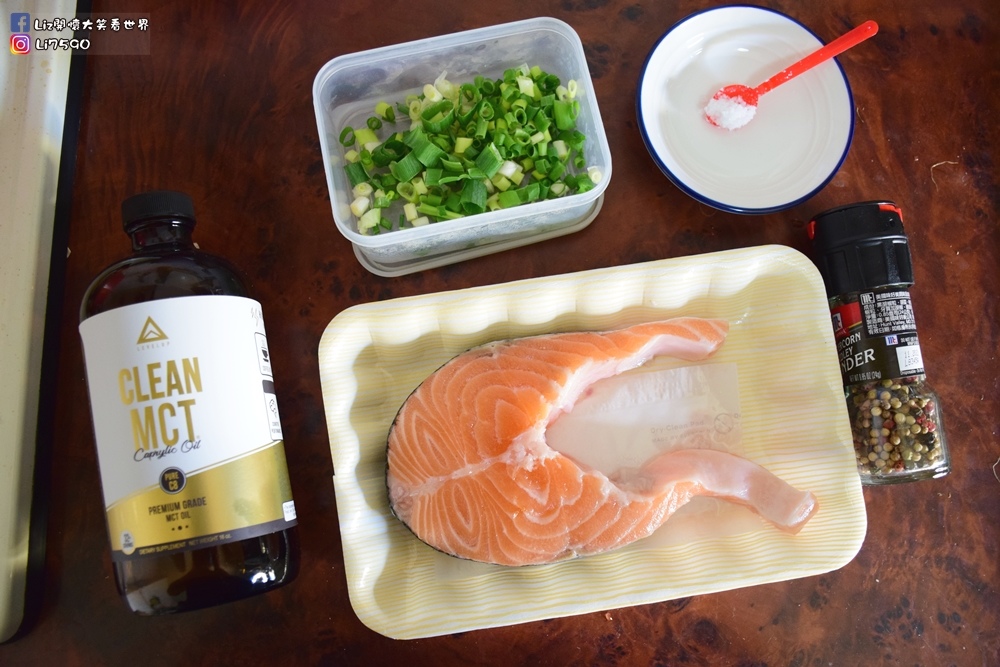 氣炸鍋 VS 中鏈油DSC_0005Liz開懷大笑看世界.JPG