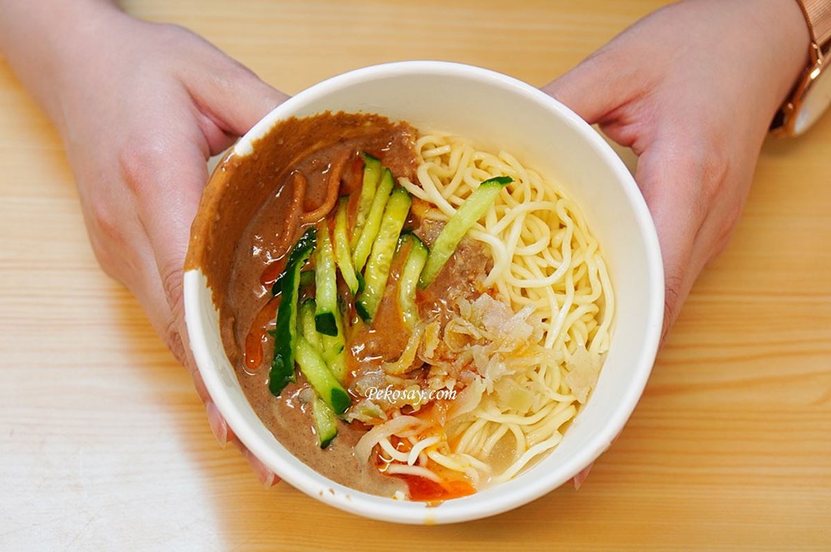 老饕認證無雷！士林夜市６夯翻必吃：４年米其林認證、宵夜限定炒麵、水煎包