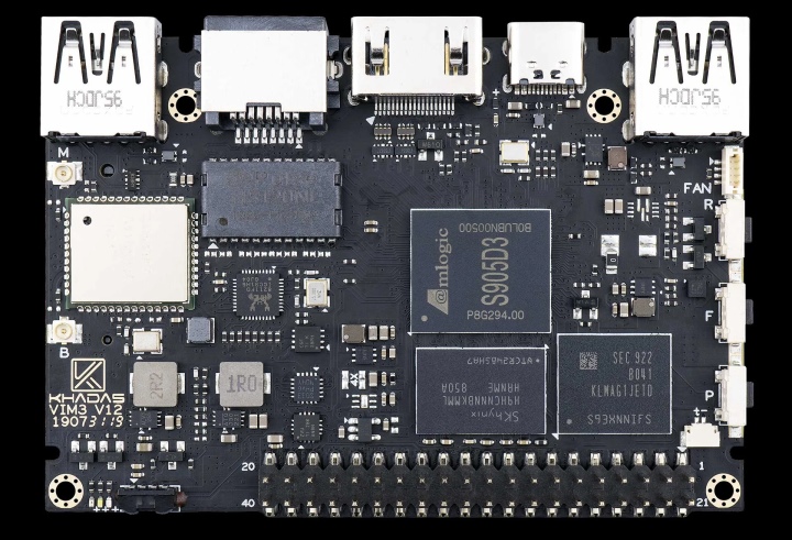 VIM3L搭載Amlogic S905D3-N0N SoC，除了有一般處理器外還有神經運算單元。