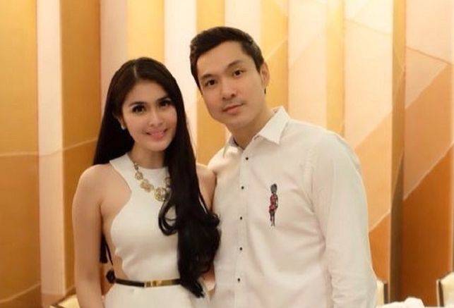 Hasil gambar untuk sandra dewi harvey