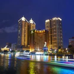 ◎含科工館門票2張~好玩有趣|◎平日免費升等~豪華港景客房|◎高雄愛河美景~五星國賓飯店種類:住宿券旅遊項目:住宿地區:高屏飯店/會館/商旅:高雄國賓大飯店適用日期:2020年03月01日起至2020