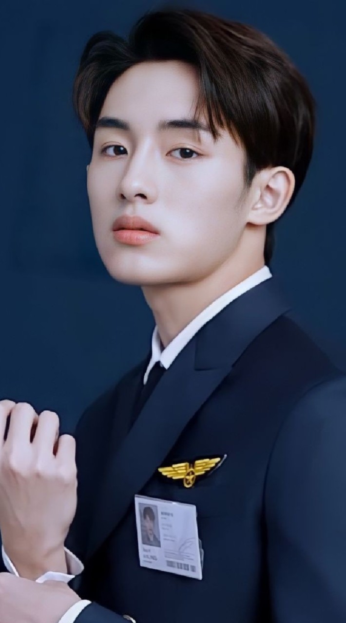 OpenChat 🐥 Winwin NCT Collector 🐥