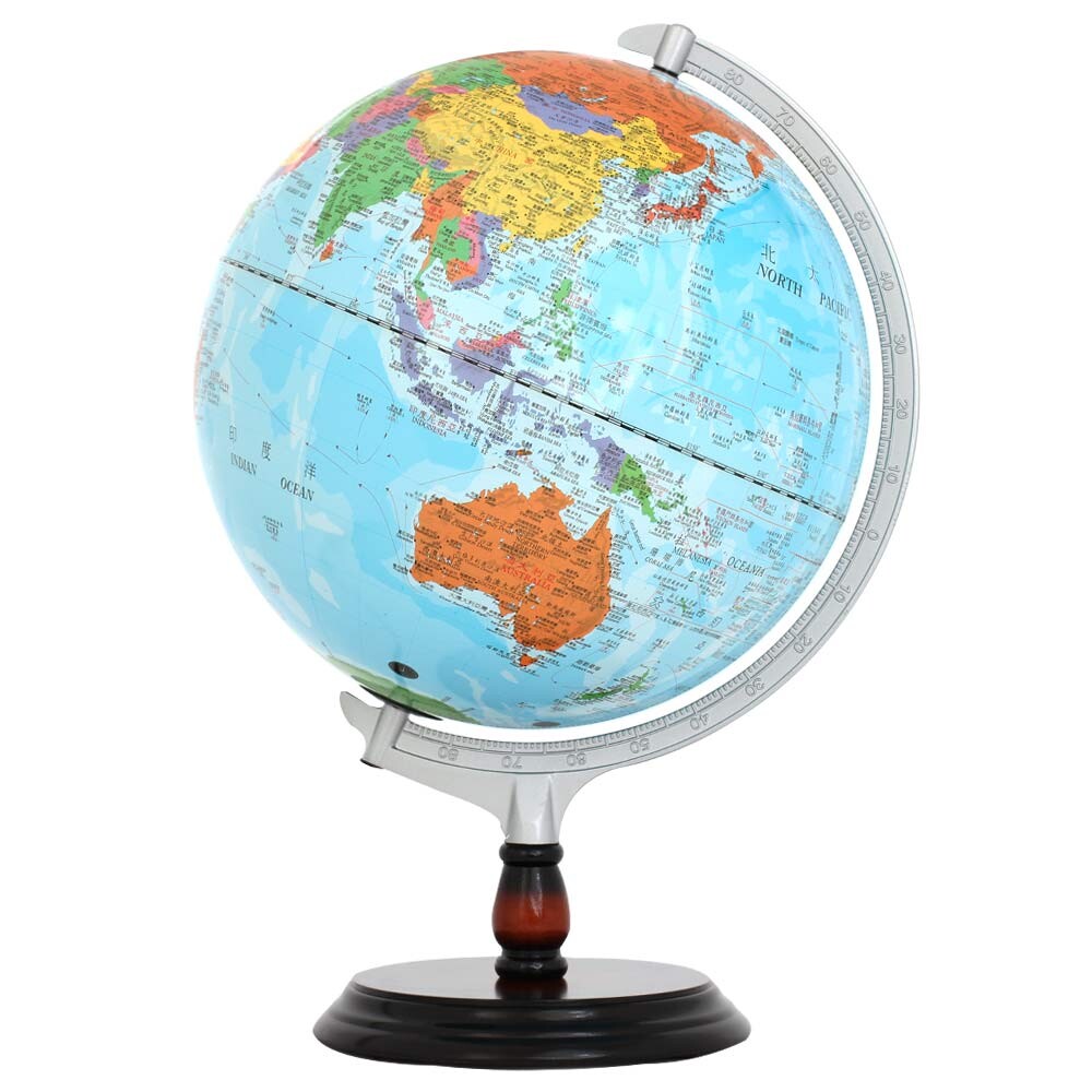 ►行政藍色海洋木質地球儀 ►大尺寸用來當作教育用途最適合 ►中英文對照地圖 ►兼具裝飾及教育功能 ►台灣製造，品質保證 【望眼世界，開啟未來】 新型地球儀體積小不佔空間，適合居家辦公擺設。方便了解地理