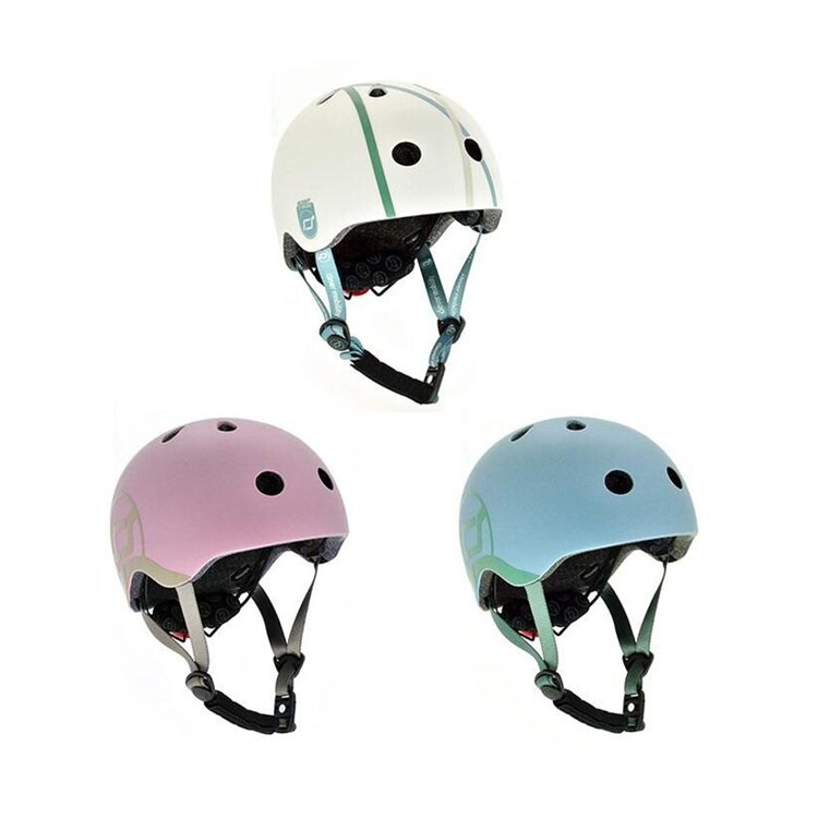 符合人體工學設計可調節頭圍，多孔透氣避免燜熱， 磁扣扣環設計，不卡皮膚頭髮防止夾傷，下巴軟墊舒適， 包覆性能佳，完整保護兒童頭部。