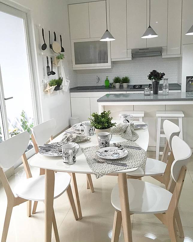 Inspirasi Rumah Minimalis dengan Taman Mini di Lahan 90m Inspirasi Rumah Minimalis dengan Taman Mini di Lahan 90m