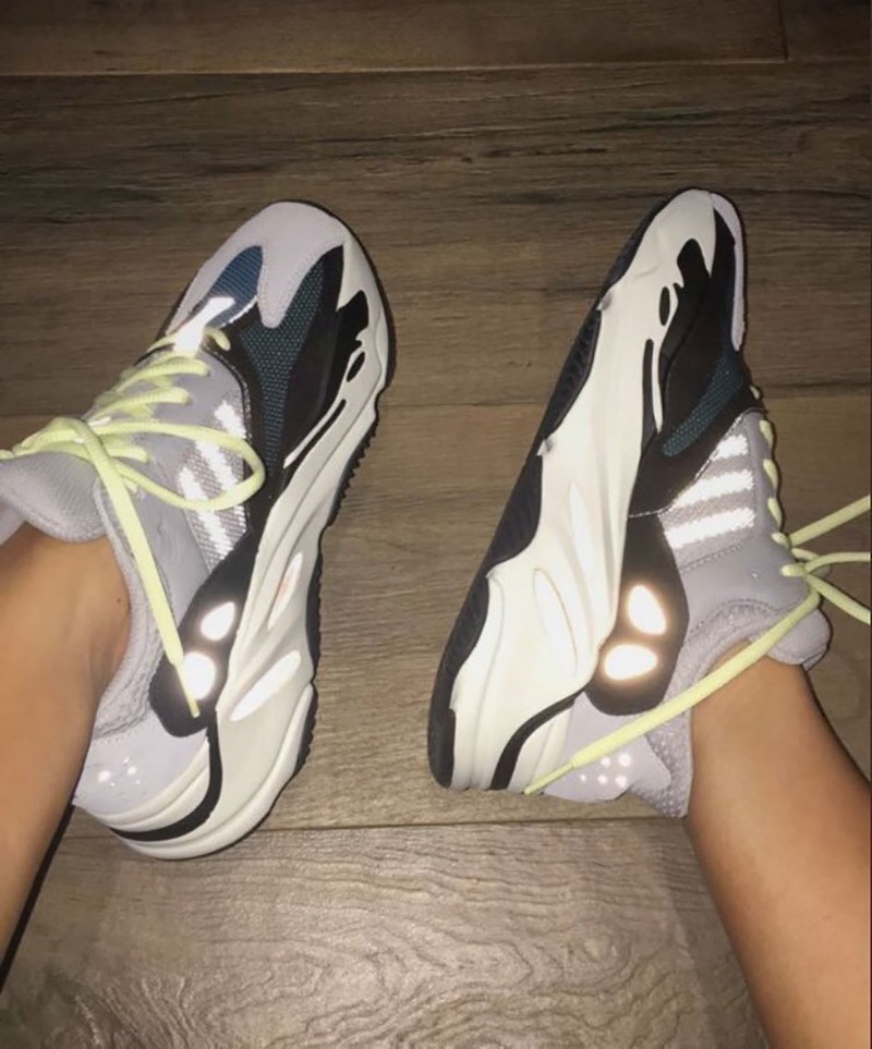 yeezy 300 waverunner