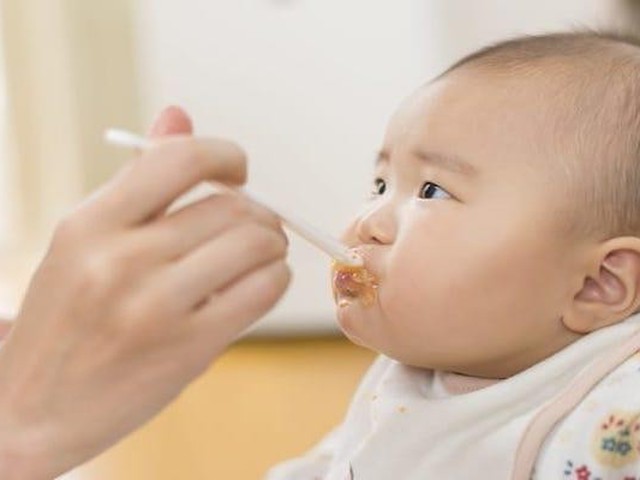 離乳食はまだ早かった ママの疑問に管理栄養士が回答 ベビーカレンダー