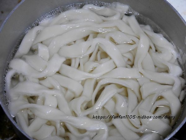 宅配美食【國家金牌御廚 奇真會館】#水蛙師 #冷凍料理包 #即時包 #調理包 #牛肉麵 #牛肉湯 #牛肉麵料理包 (3).JPG