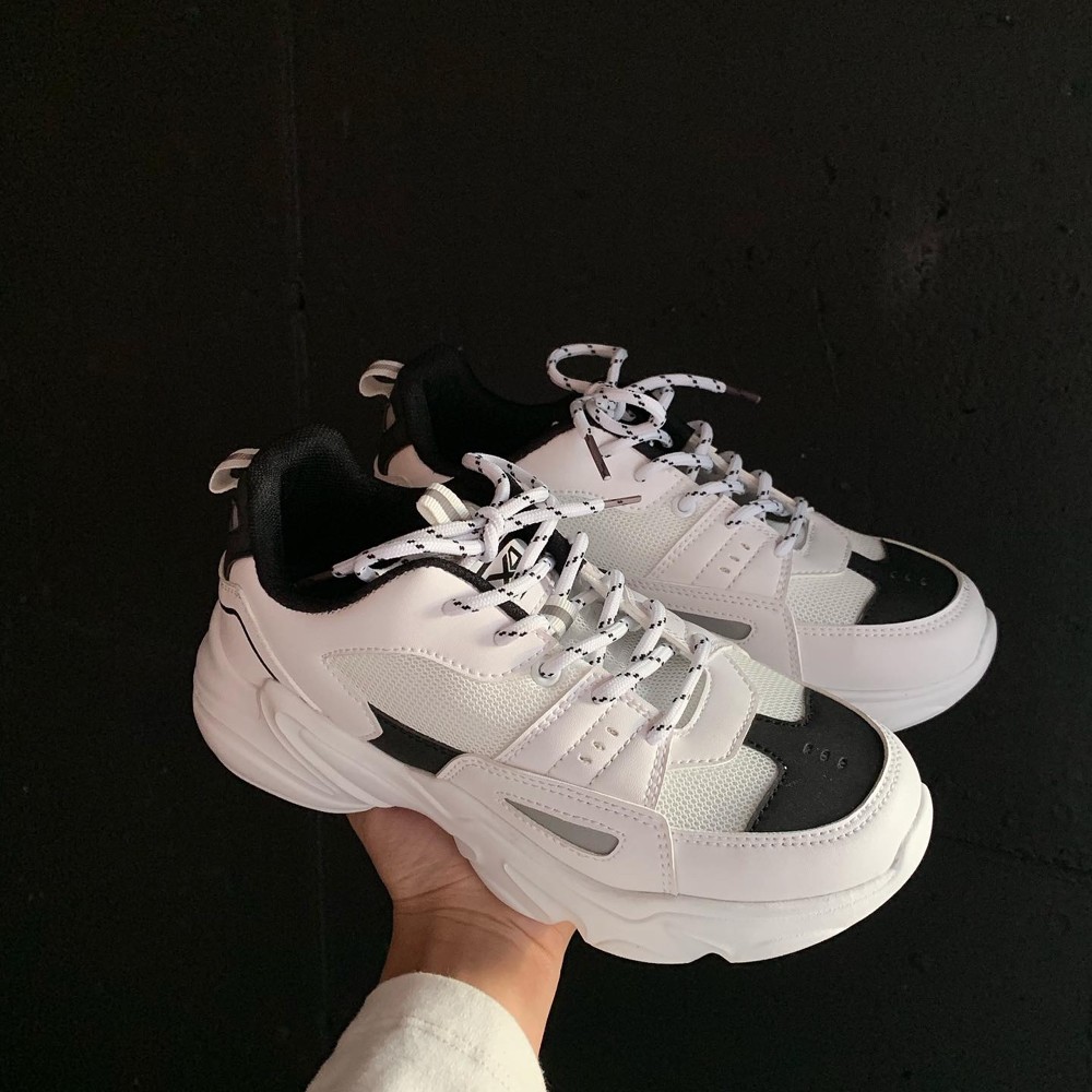 2020春季新款ins運動鞋女學生百搭港風跑步鞋厚底老爹鞋新款百搭