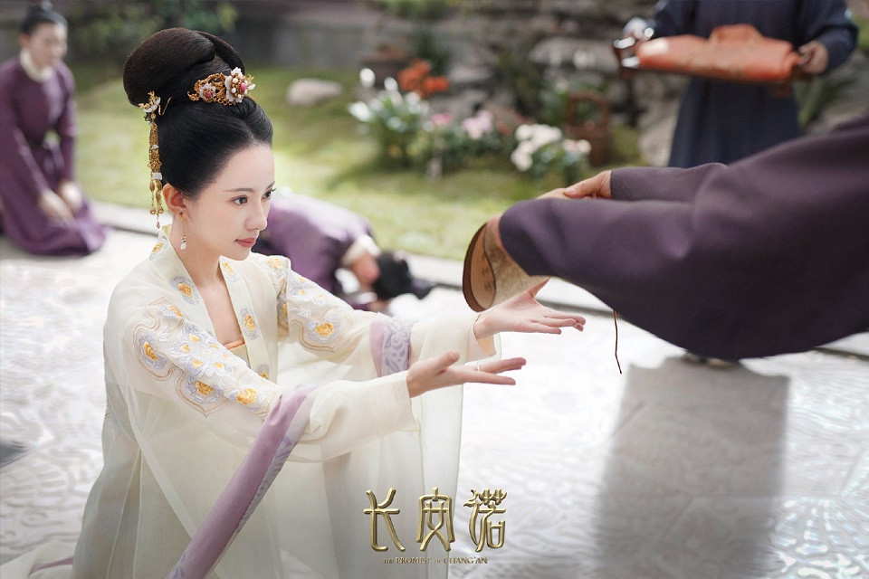 古裝劇《長安諾》后宮娘娘4：劉萌萌 飾演 賀蘭綰音