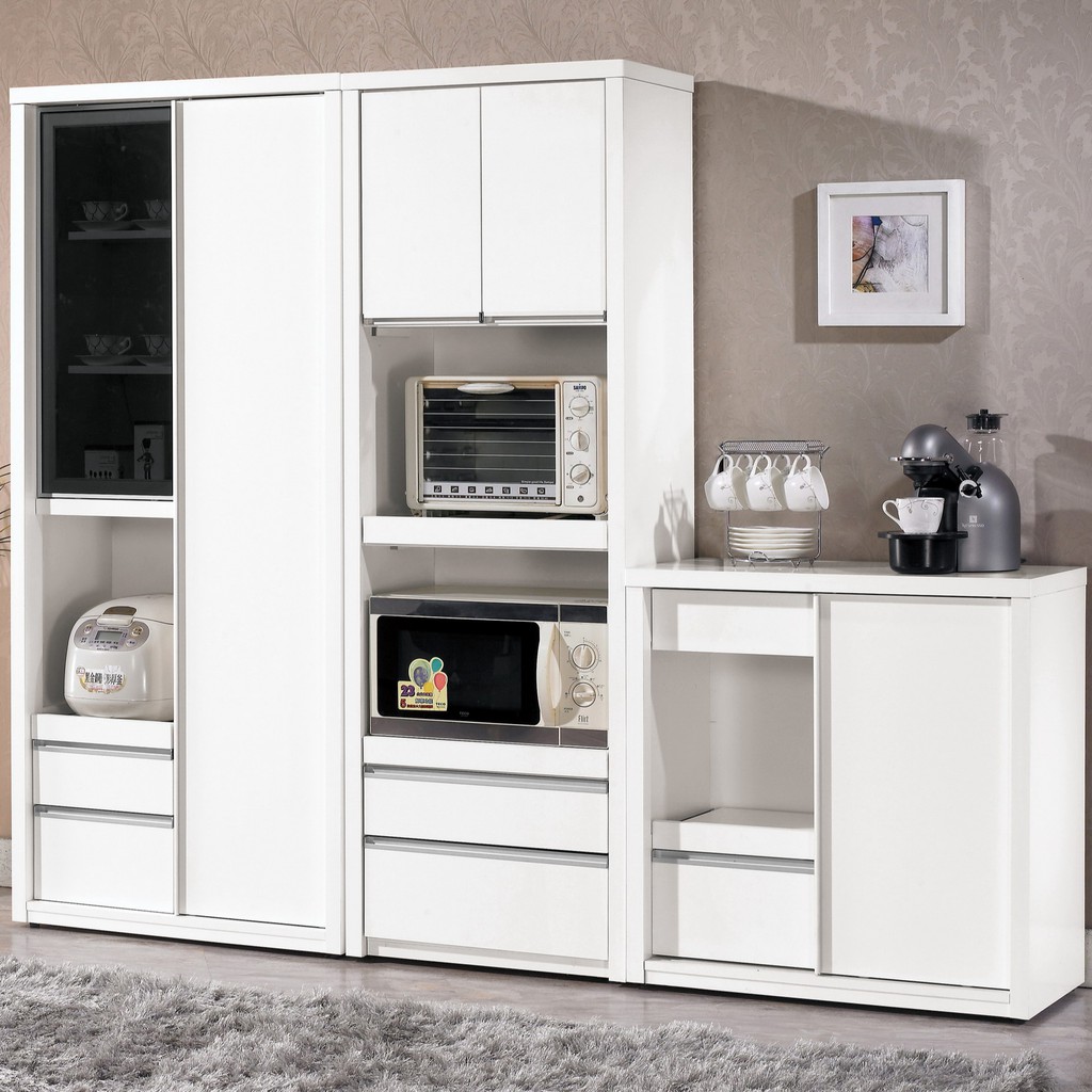 卡洛琳餐廳系統式組合餐櫃系列品牌：高雄家具展售館2.6尺多功能櫃：寬：78.5cm 深：40cm 高：181.5cm2尺多功能電器櫃：寬：60cm 深：40cm 高：181.5cm2.6尺多功能收納櫃