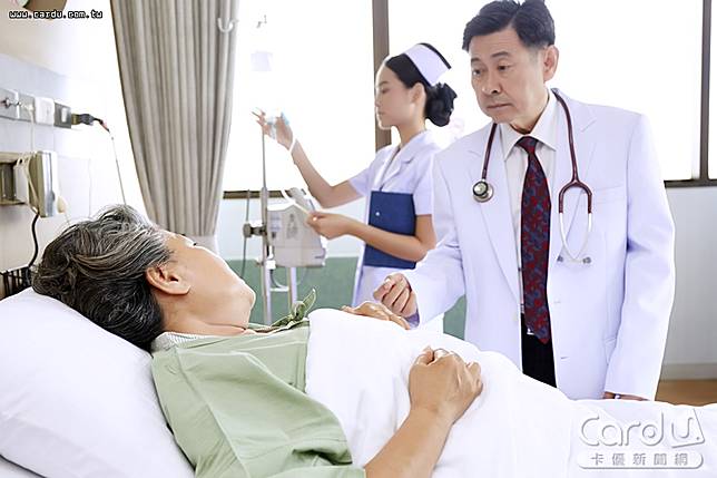 健保住院自行負擔金額上限自明年起調高，單次自付額將漲至5萬元(圖/xframe)