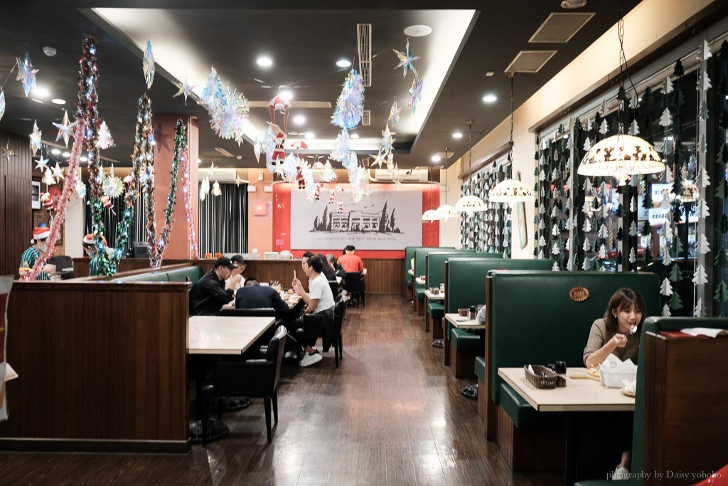 8818比薩屋, 8818 Pizza Restaurant, 台南披薩, 台南老店, 台南美式餐廳, 台南手工披薩, 台南披薩外帶