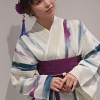 横山由依
