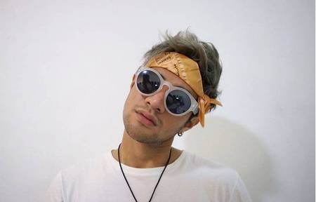 Sederet Foto Ammar Zoni, Si Anak Langit yang Selalu Berpenampilan Keren