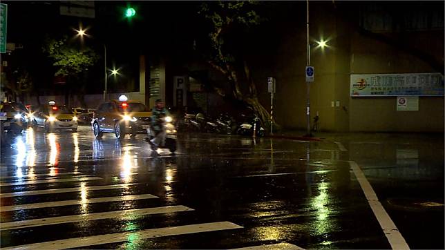 鋒面來 愈晚雨勢愈大至除夕上午易有大雨 民視新聞網 Line Today