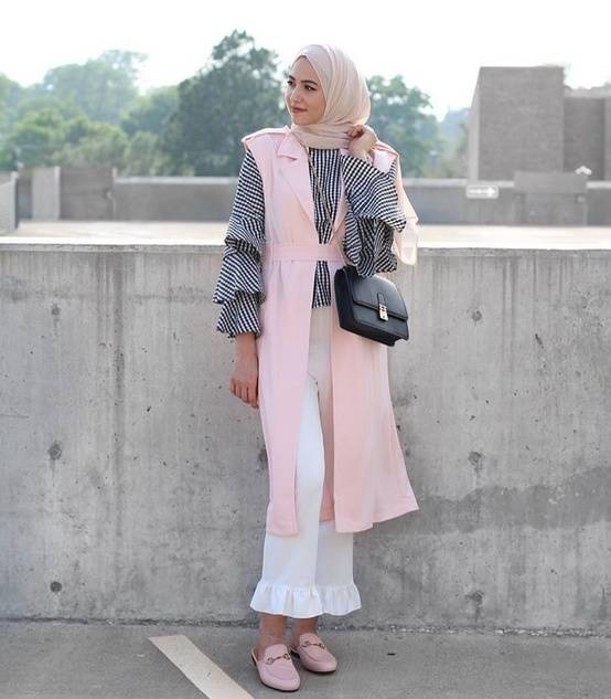 Gaya Para Hijab Influencer yang Wajib Dilirik